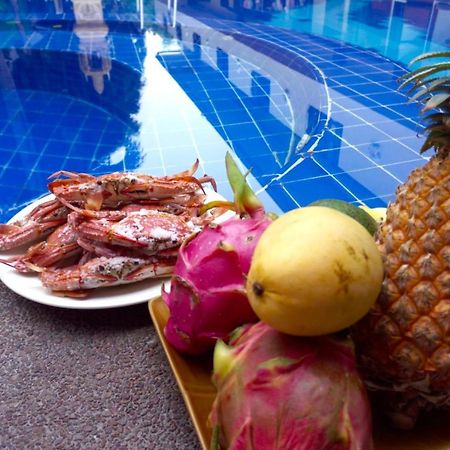 Happy Valley Pattaya Jomtien Beach Exterior photo